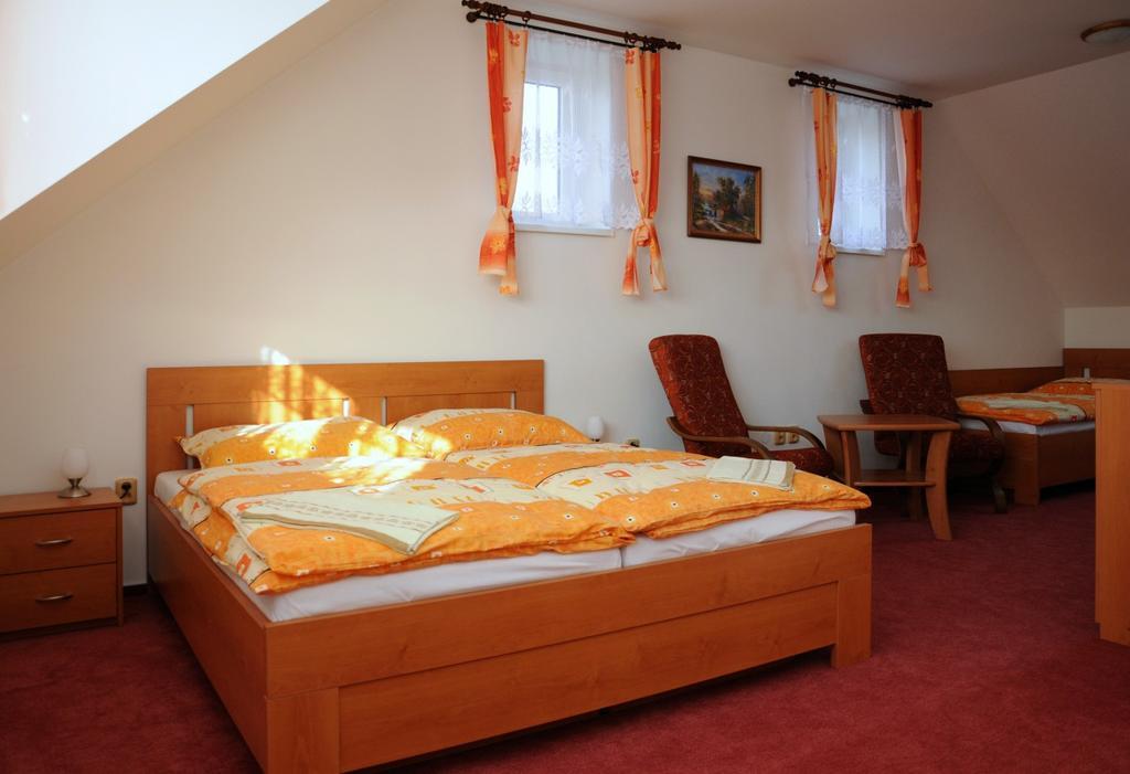Penzion Rakovec Bukovinka Exterior foto